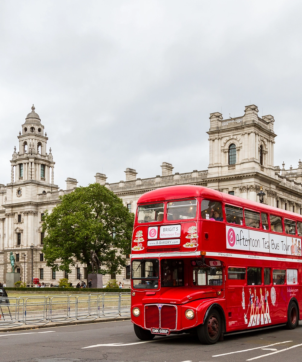 london-september-06-2019-iconic-double-decker-b-2026-01-11-10-25-39-utc